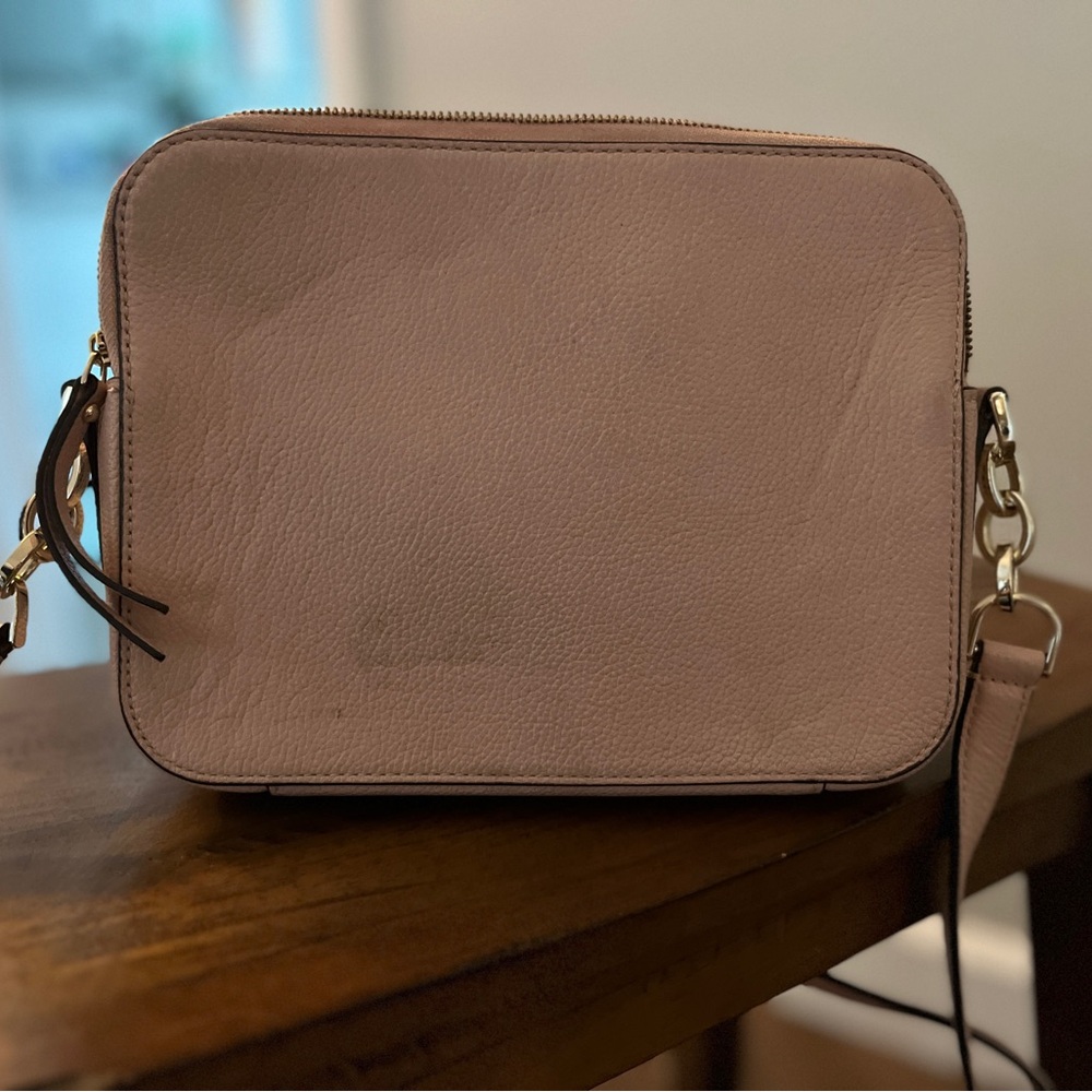Kate Spade Pink Crossbody Bag with Flamingo Accent - Picture 2 of 3